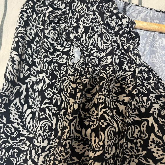 Gap print ruffle split neck top black white paisley floral boho blouse xs - Picture 4 of 5